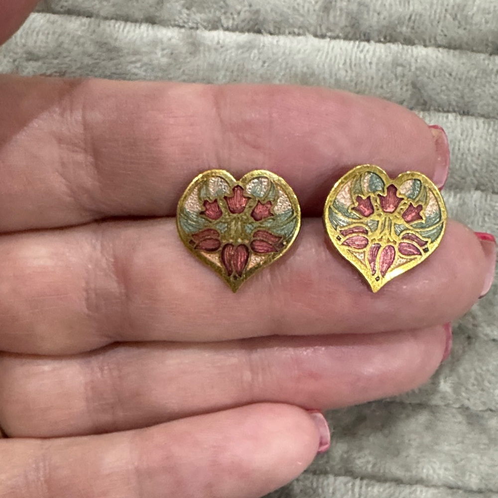 Heart-Shaped Cloisonné Gold and Pink Earrings